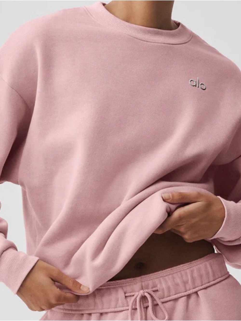 ALO Yoga Pink Crewneck Sweatshirt with Silver Logo - Picture 3 of 4